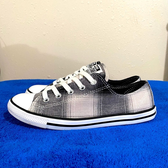 Converse Dainty Plaid Canvas 😎 - Picture 1 of 12